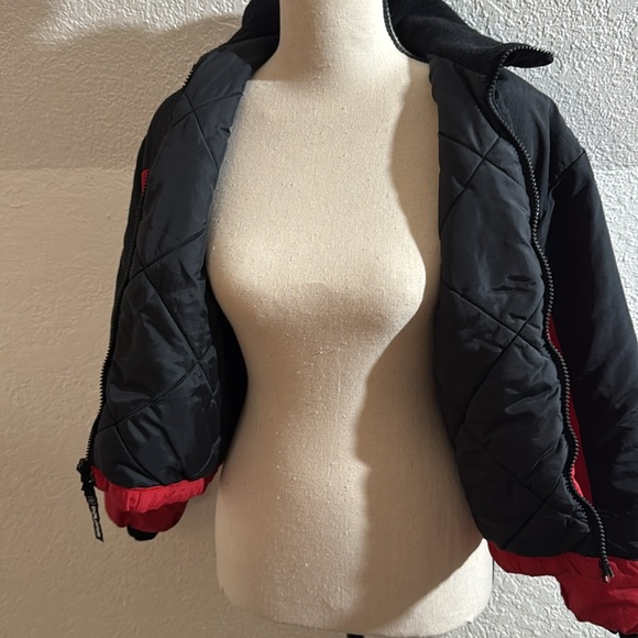 Boys Polaris size 10/12 re and black winter coat - Picture 2 of 6